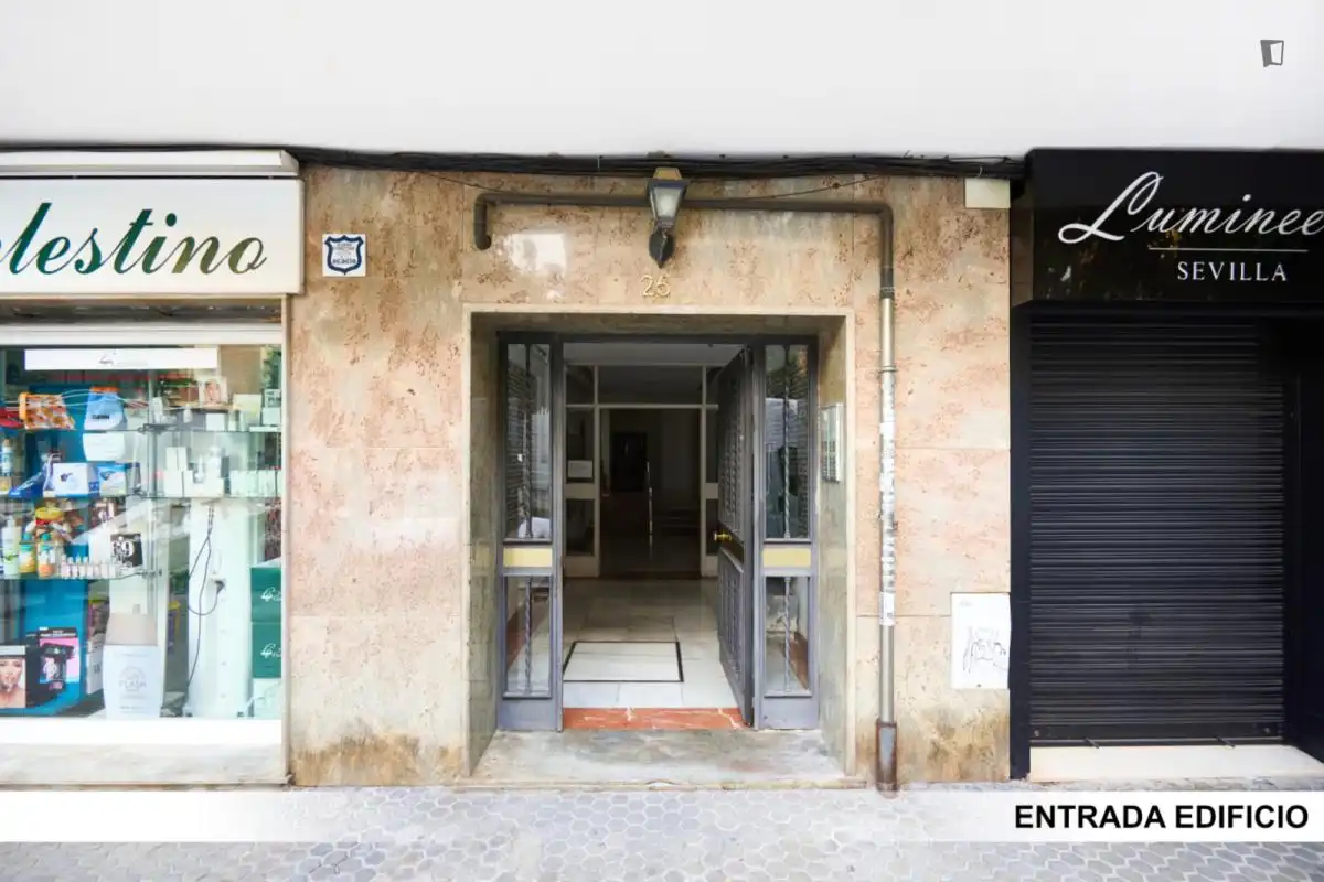 Apartament per a compartir en Alcalá de Guadaira amb Aire condicionat, Calefacció i Moblat