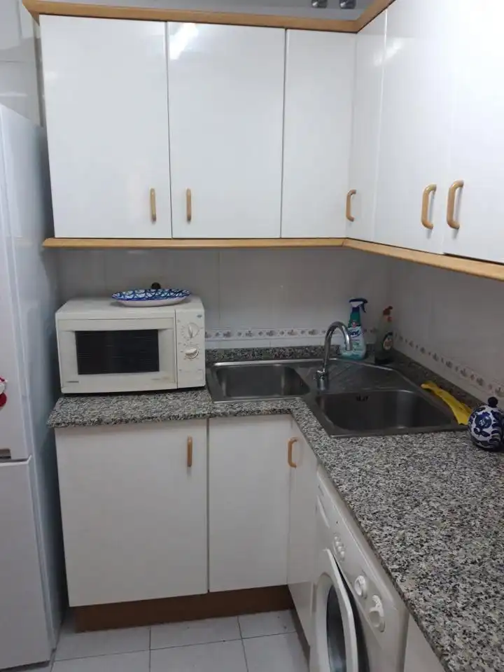 Cocina de Piso de alquiler en Tarragona con Aire acondicionado, Terraza y Trastero