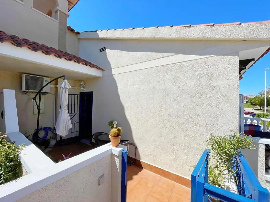Bungalow mit Terrasse zum Verkauf in Calle Pino Carrasco, imagen 7