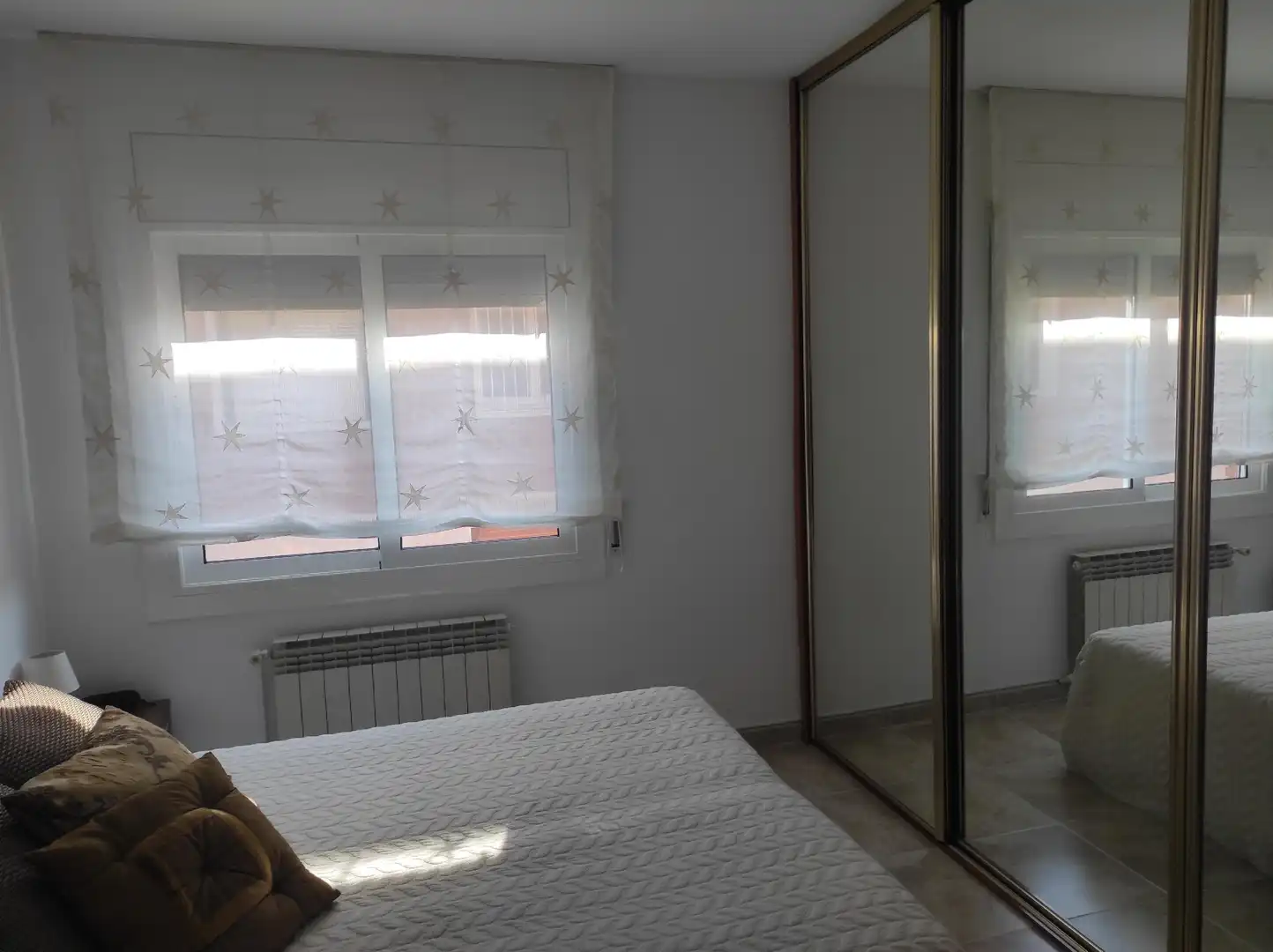 Schlafzimmer von Wohnung zum Verkauf in Sant Just Desvern mit Klimaanlage, Heizung und Balkon
