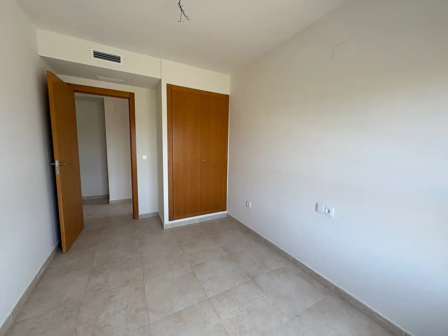 Bedroom of Flat for sale in La Pobla Llarga  with Air Conditioner, Heating and Terrace