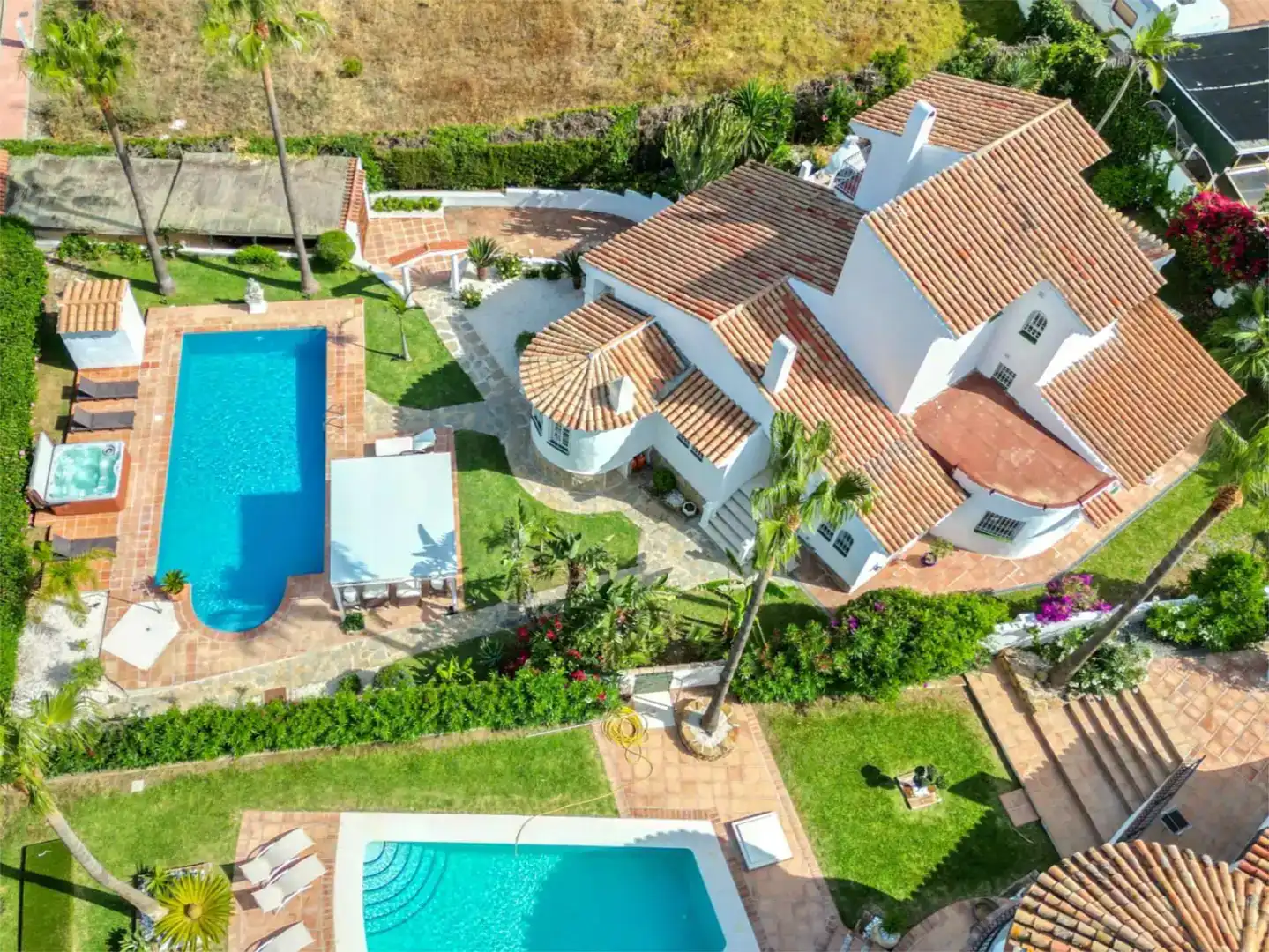 Jardí de Casa o xalet en venda en Estepona amb Aire condicionat, Piscina i Balcó