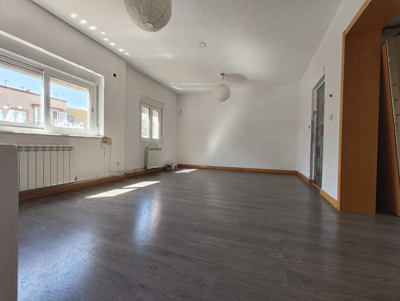 Sala d'estar de Pis en venda en  Madrid Capital amb Terrassa