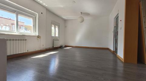 Foto 3 de Piso en venta en La Canción del Olvido, Los Ángeles,  Madrid Capital