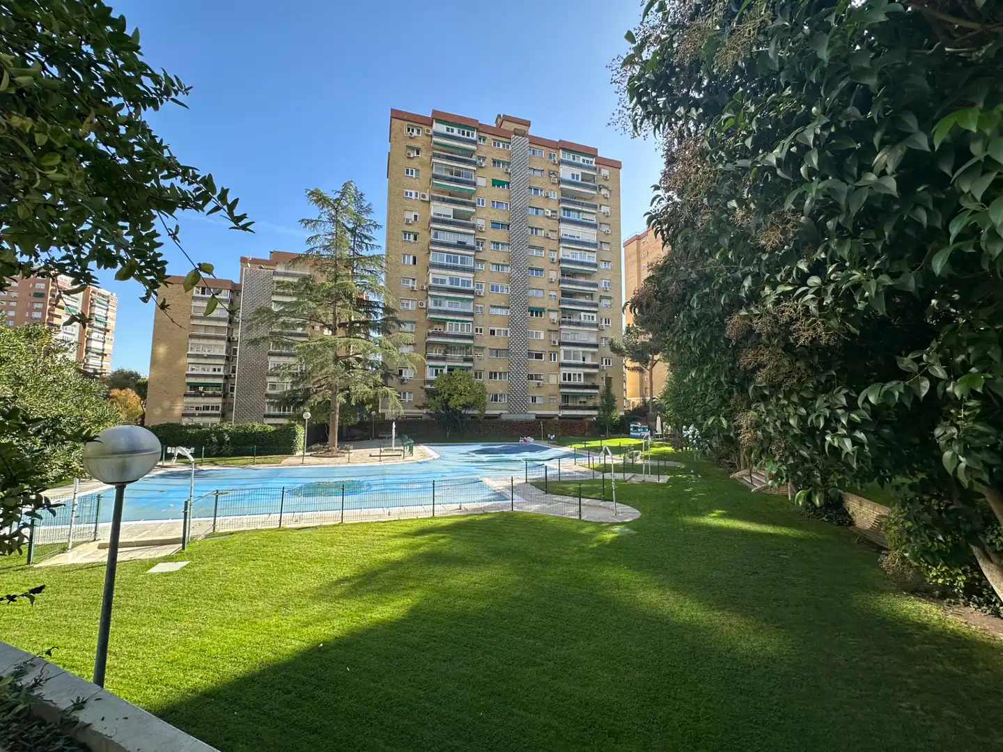 Ground floor for rent in Costillares