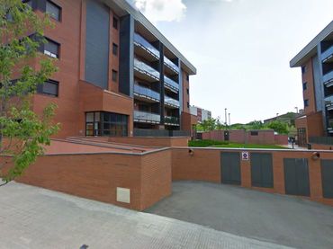 Aparcamiento con ascensor en venta en ROC CODO