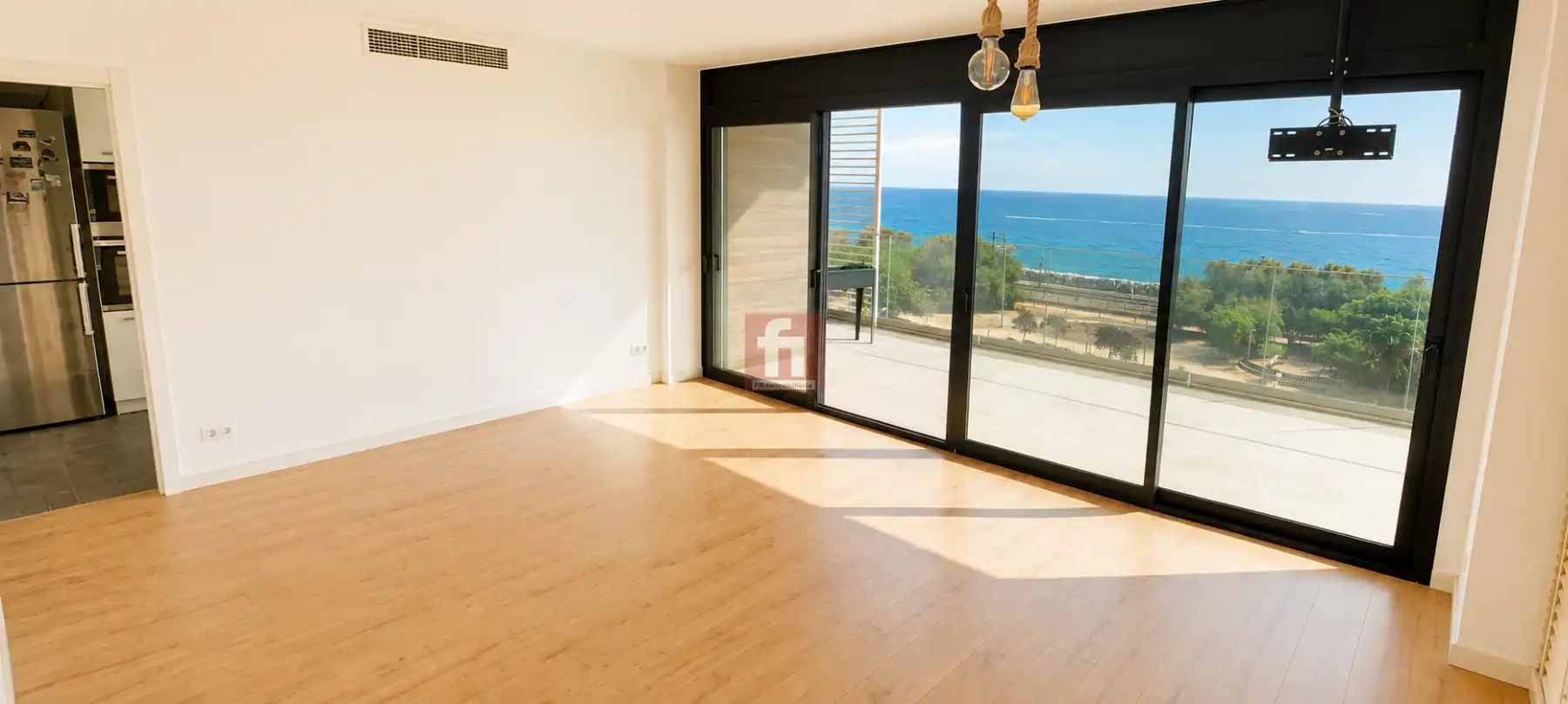 Wohnzimmer von Wohnung zur Miete in Mataró mit Klimaanlage, Heizung und Parkett