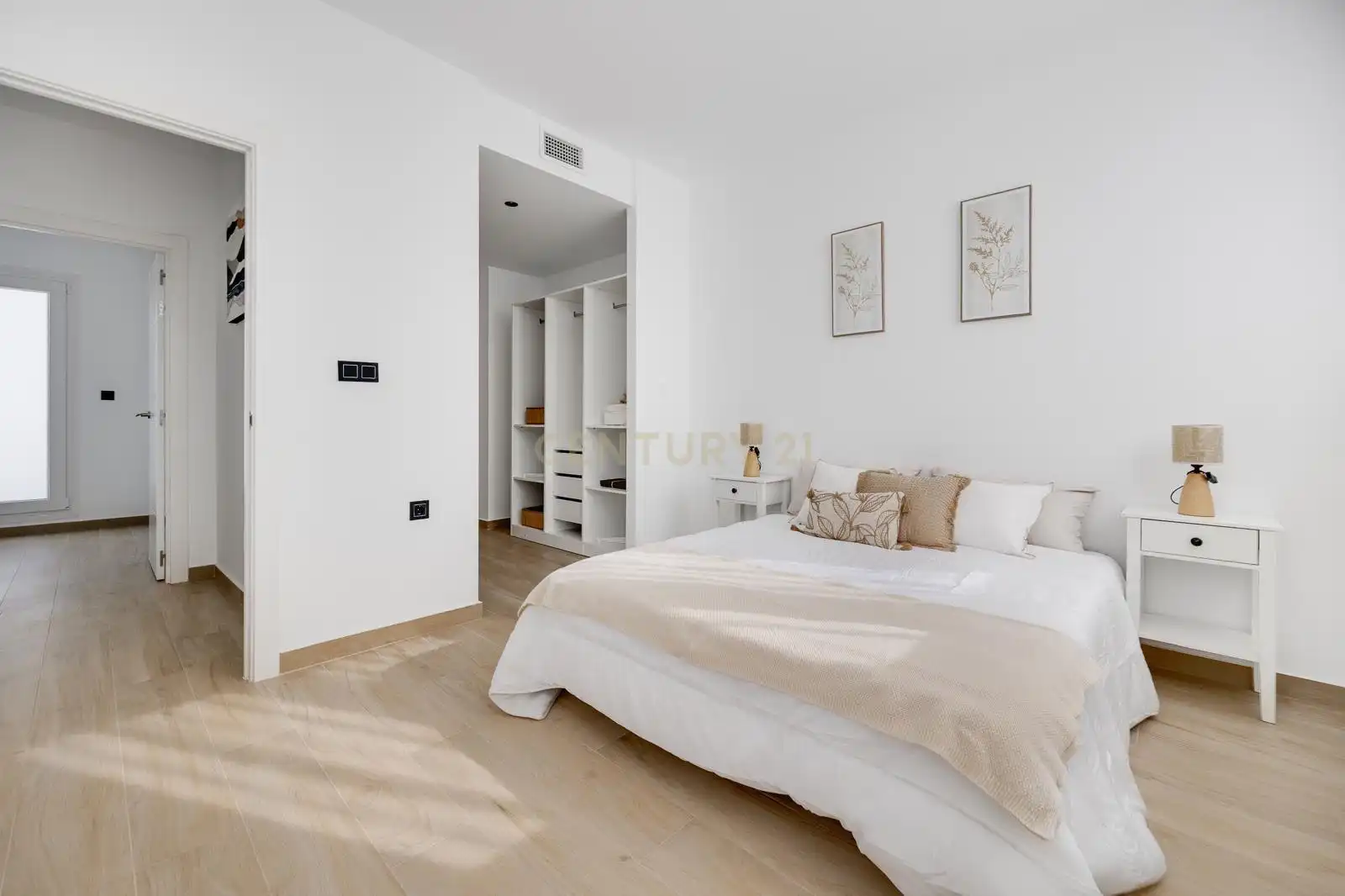 Habitación de Casa o chalet en venta en Torrevieja con Aire acondicionado, Piscina y Domótica