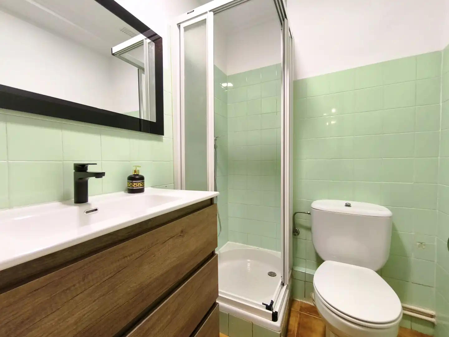 Bathroom of Flat for rent in  Logroño  with Furnished
