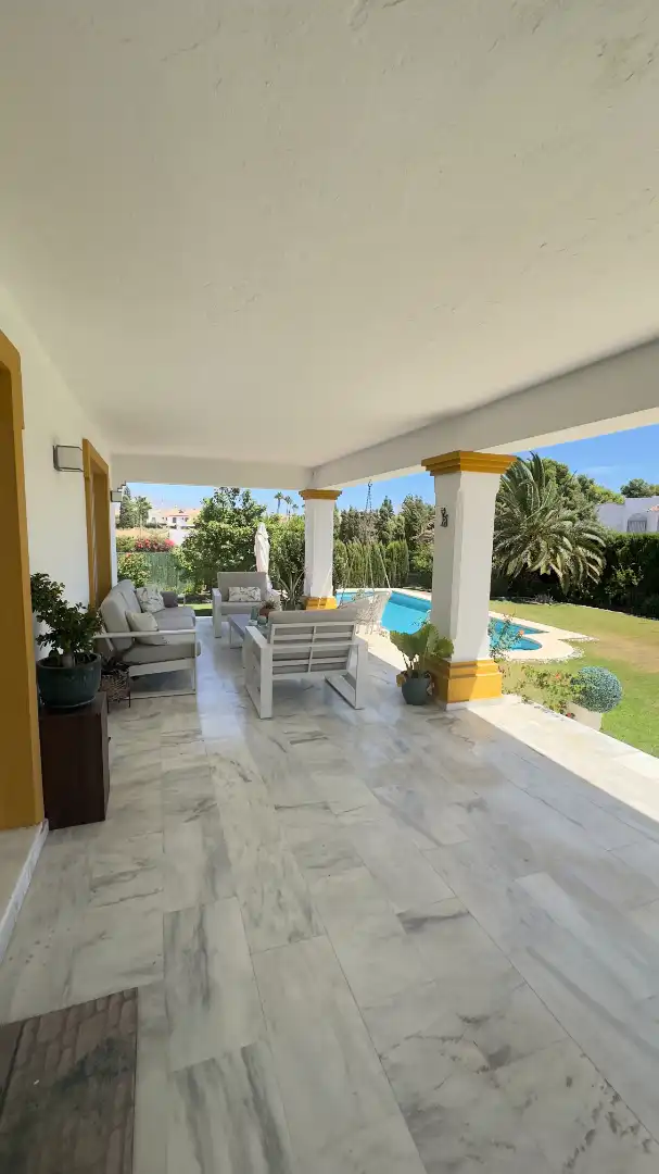 Villa mit Pool zum Verkauf in San Pedro de Alcántara, imagen 6