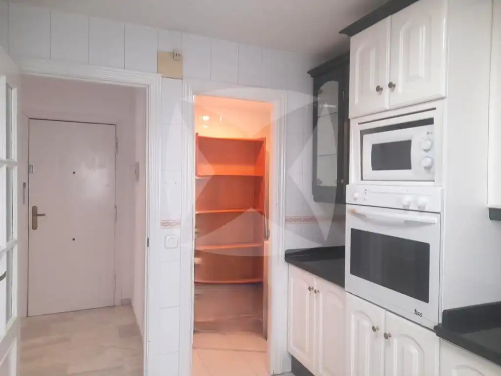 Küche von Wohnung zur Miete in Pardaleras