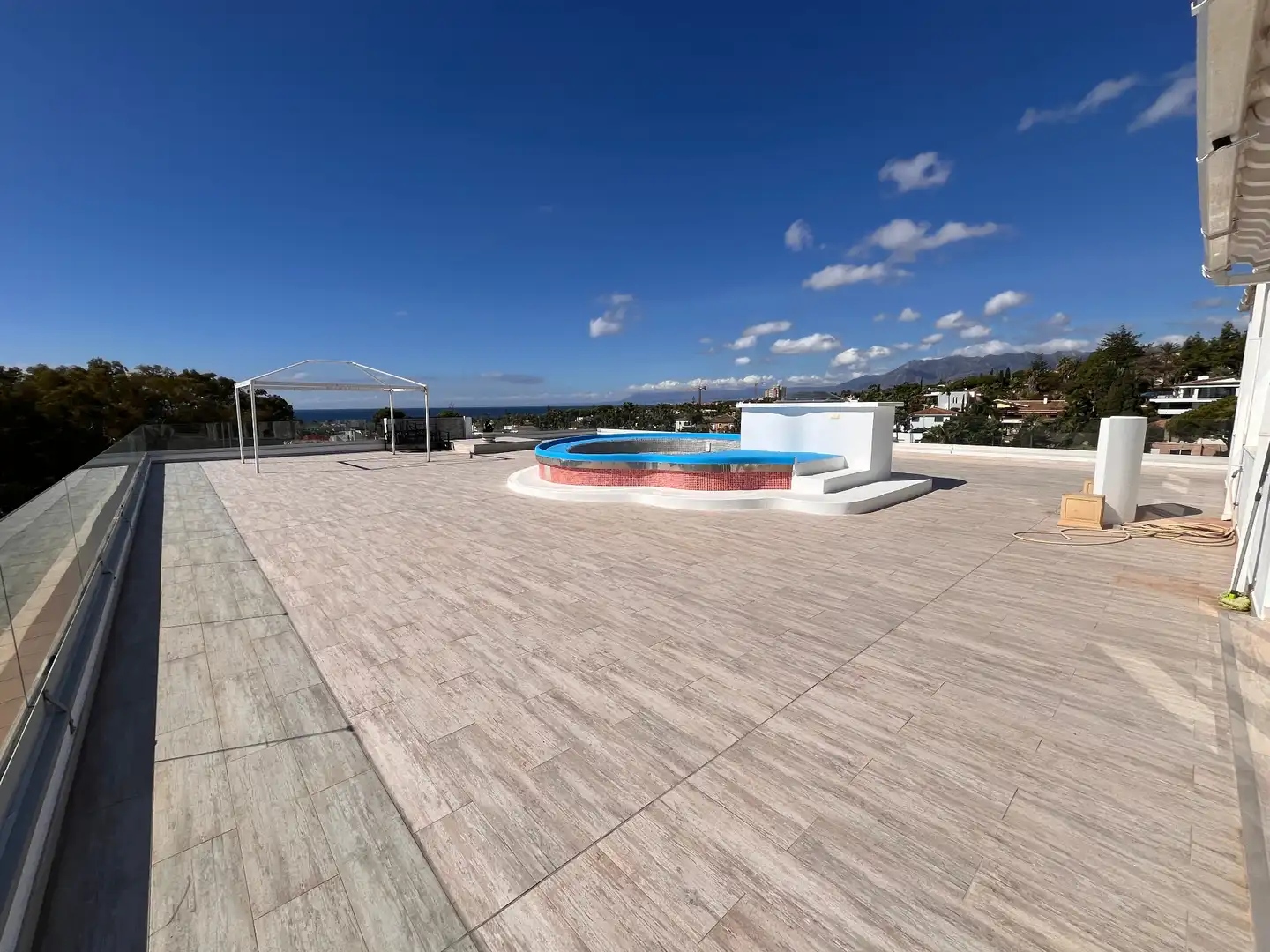 Attic for rent in Marbella, Málaga
