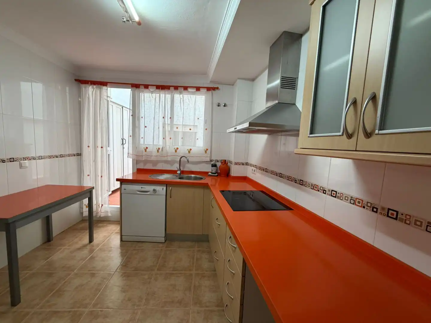 Cocina de Piso en venta en Vélez-Málaga con Aire acondicionado, Calefacción y Terraza