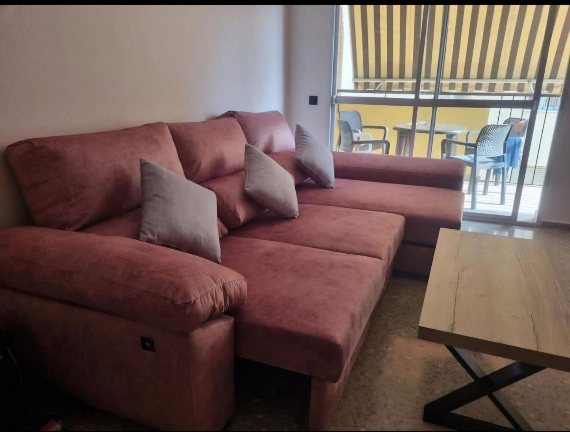 Sala d'estar de Pis en venda en Rincón de la Victoria