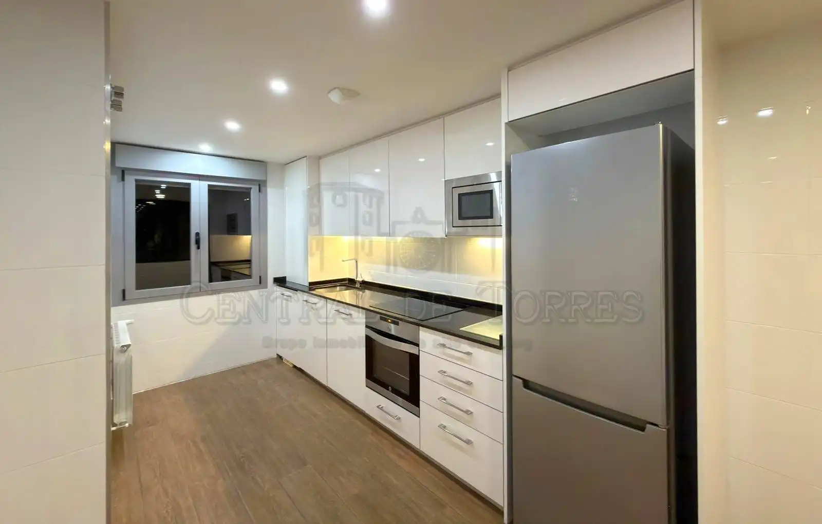 Detached homes for rent in Calle Francisco de Vitoria, Valenoso