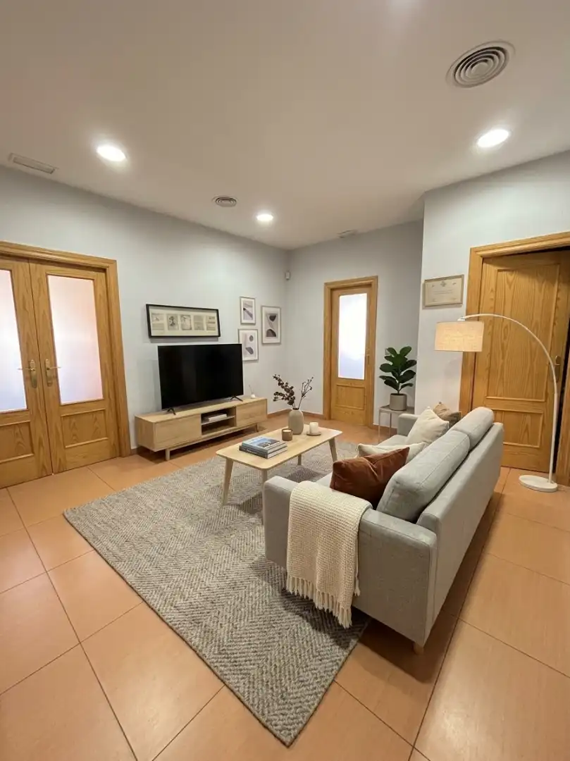 Office space with lift for sale in Centro - Plaza Mayor
