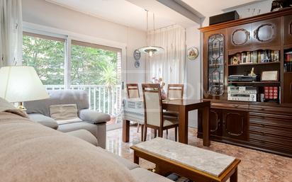 Living room of Flat for sale in  Barcelona Capital  with Heating, Furnished and Balcony