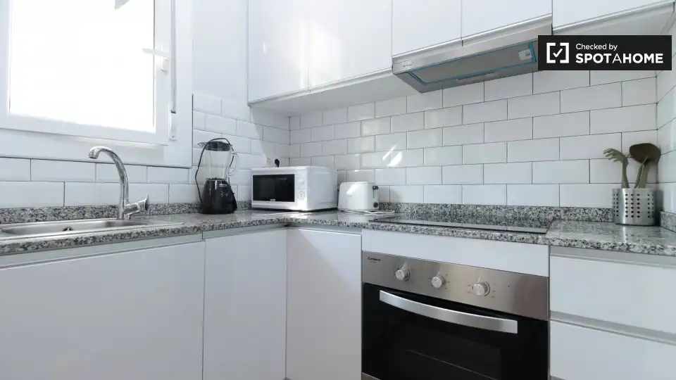 Flat with terrace to rent in Sants - Montjuïc, imagen 13