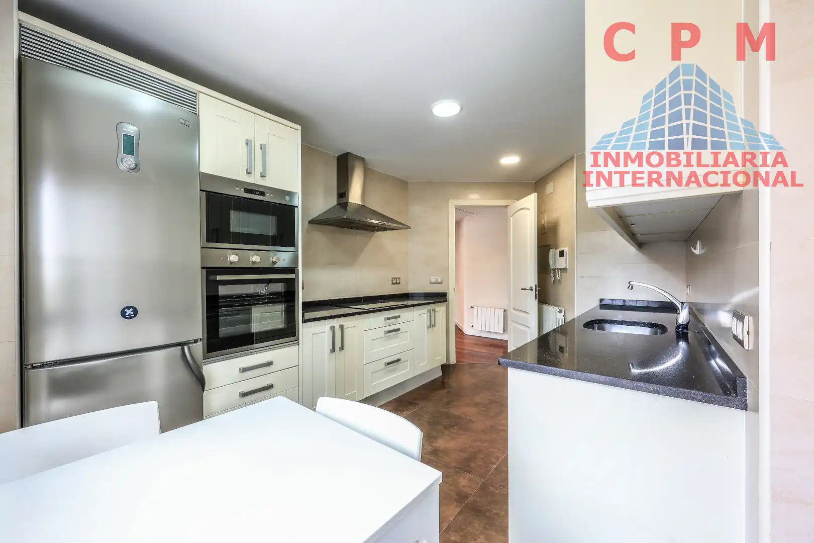 Cocina de Piso de alquiler en Madrid con Aire acondicionado, Calefacción y Trastero
