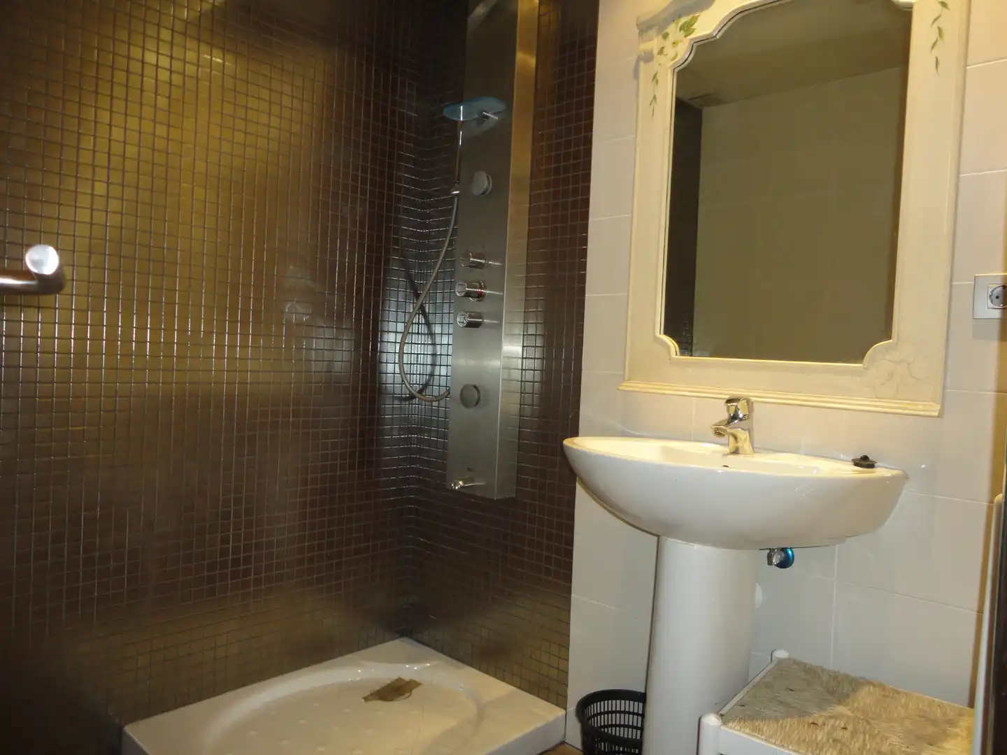 Baño de Piso en venta en Valladolid con Aire acondicionado, Calefacción y Parquet