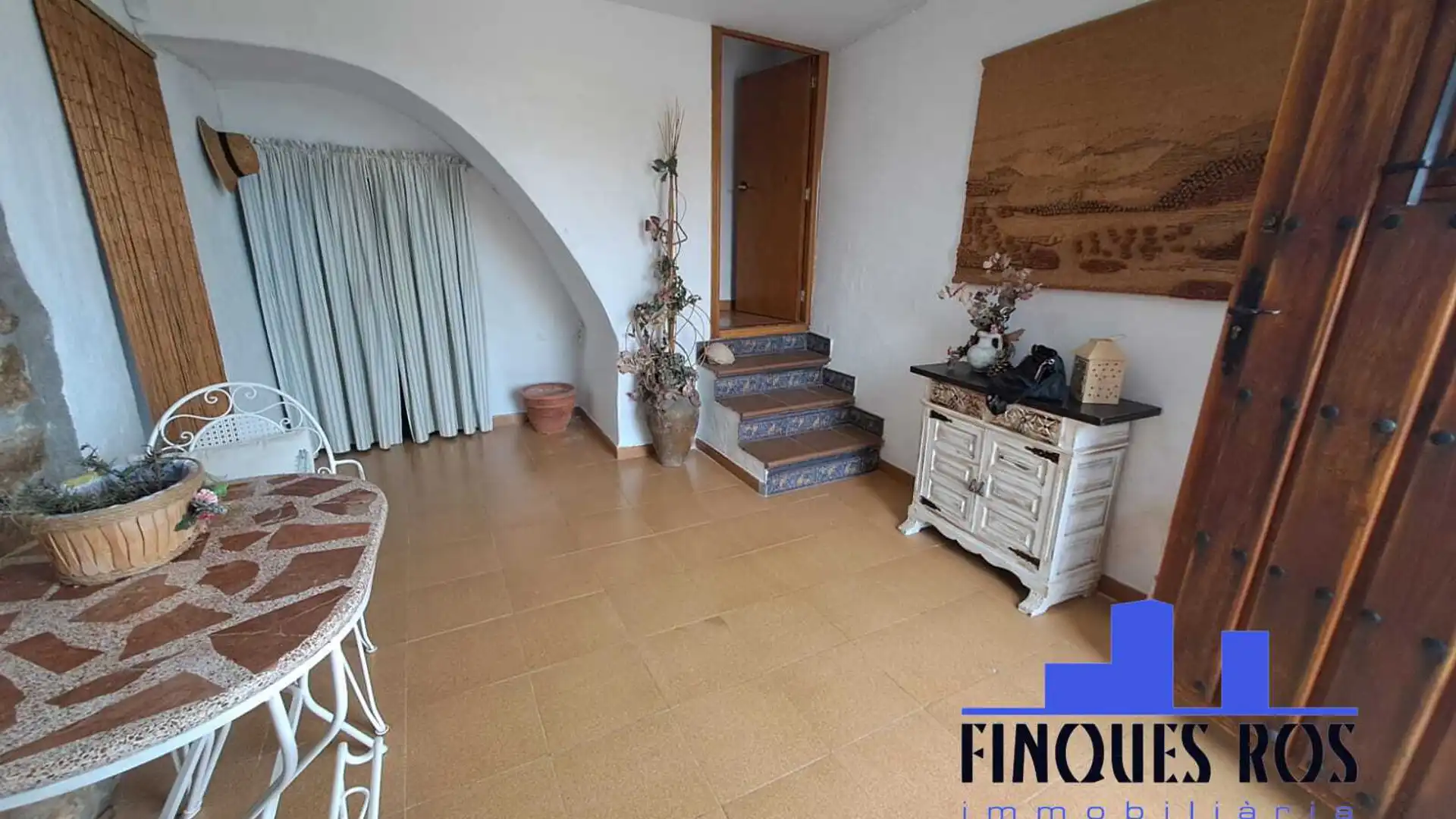 Casa adosada en venta en Traiguera con Terraza, Trastero y Amueblado