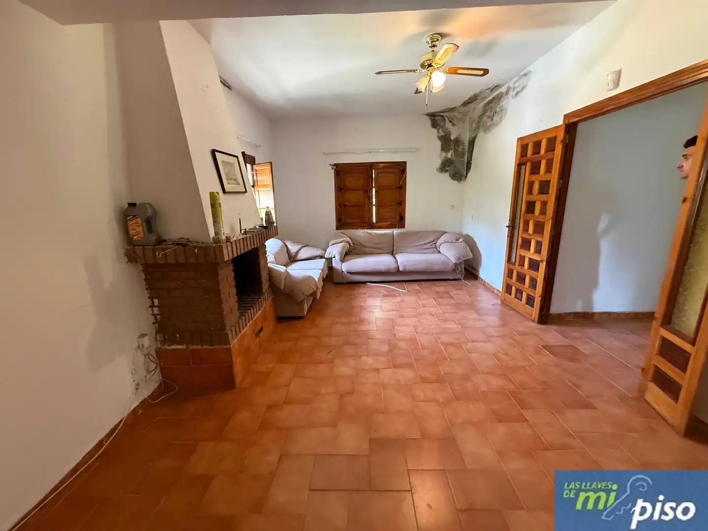 Sala d'estar de Casa o xalet en venda en Cubillas de Santa Marta amb Jardí privat, Terrassa i Traster
