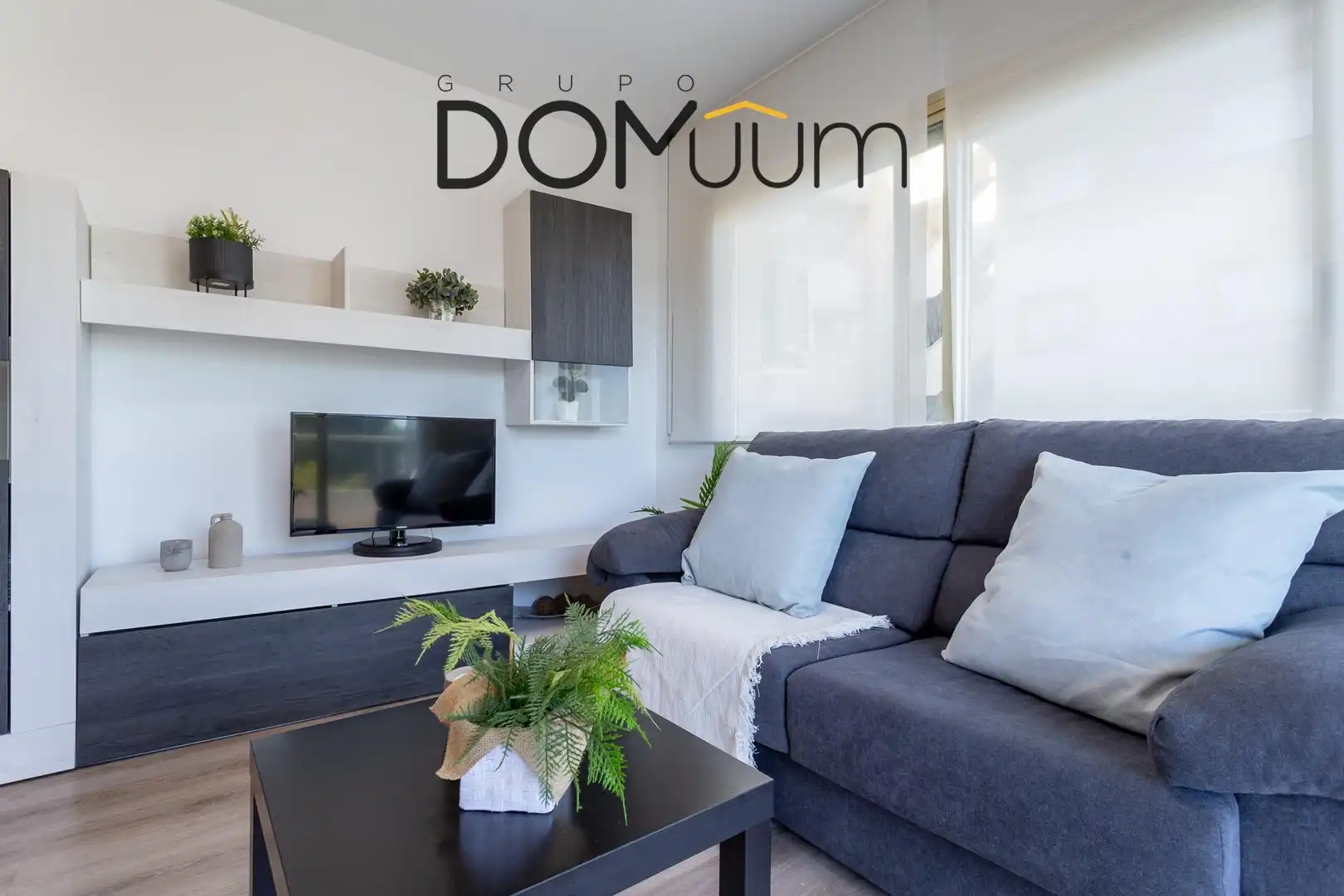 Sala de estar de Piso en venta en Salou con Aire acondicionado, Calefacción y Parquet