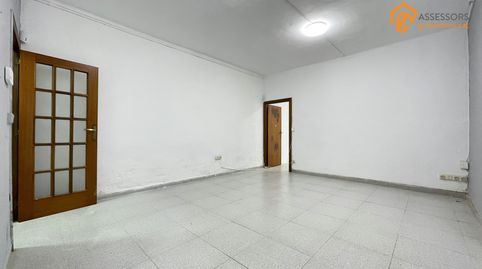 Foto 3 de Piso en venta en Carrer D'alella, Porta, Barcelona Capital