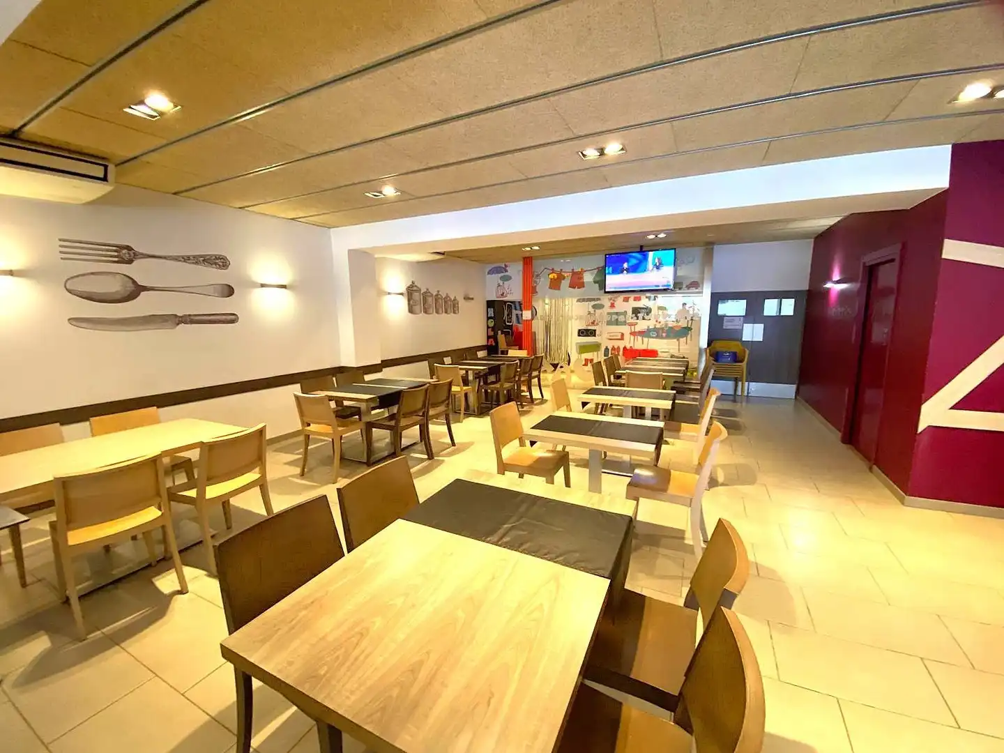 Business premises for sale in Tordera pueblo, imagen 4