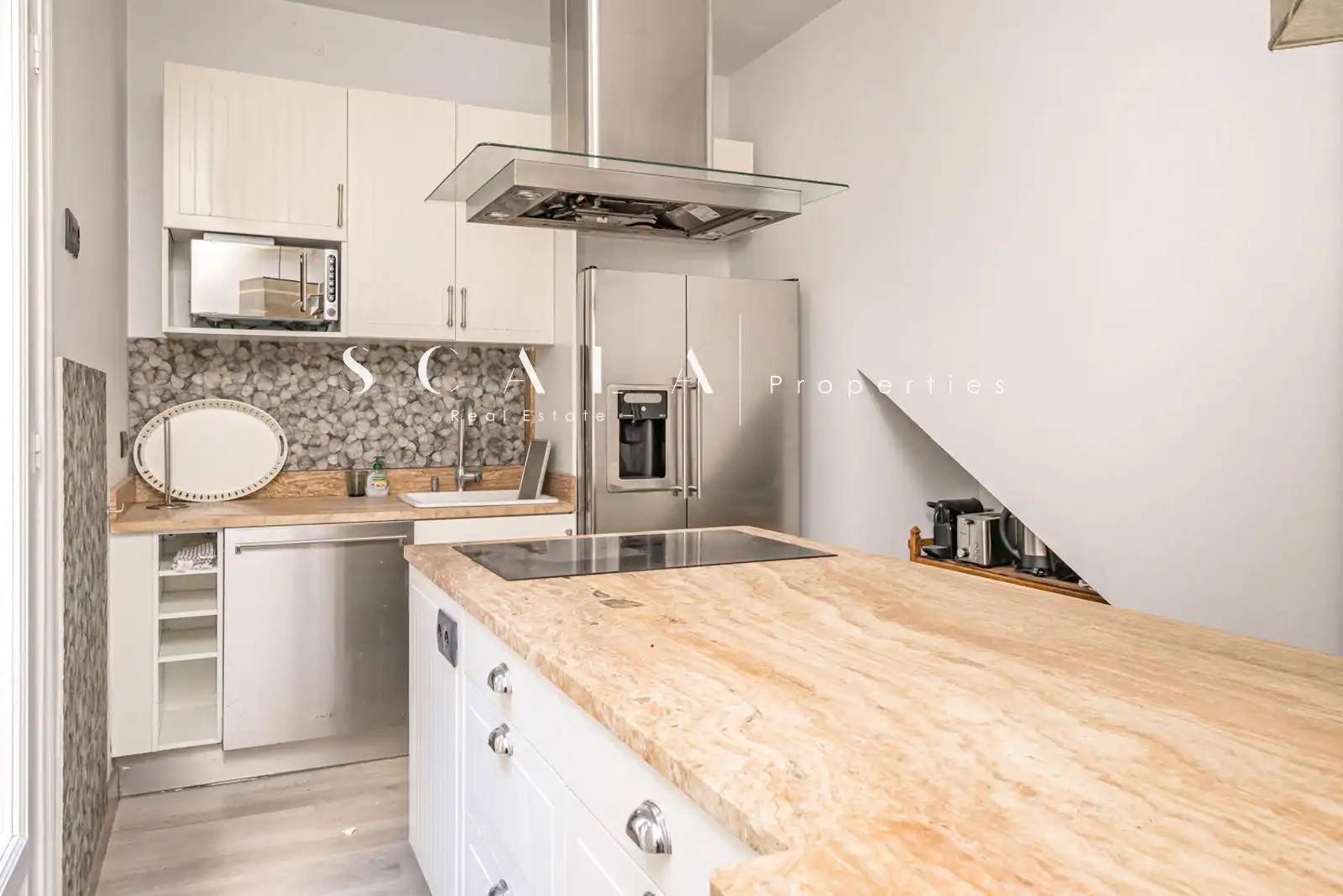 Kitchen of Duplexes for rent in Madrid  with Air Conditioner, Heating and Terrace