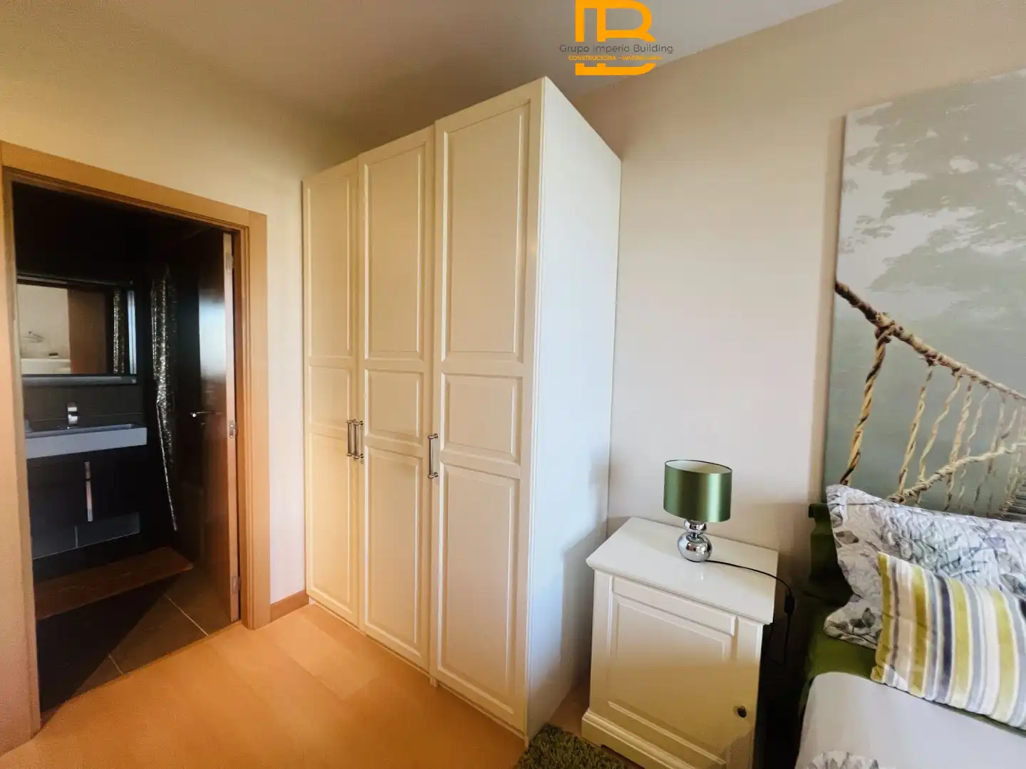 Habitación de Piso en venta en Villarcayo de Merindad de Castilla la Vieja con Calefacción, Parquet y Terraza