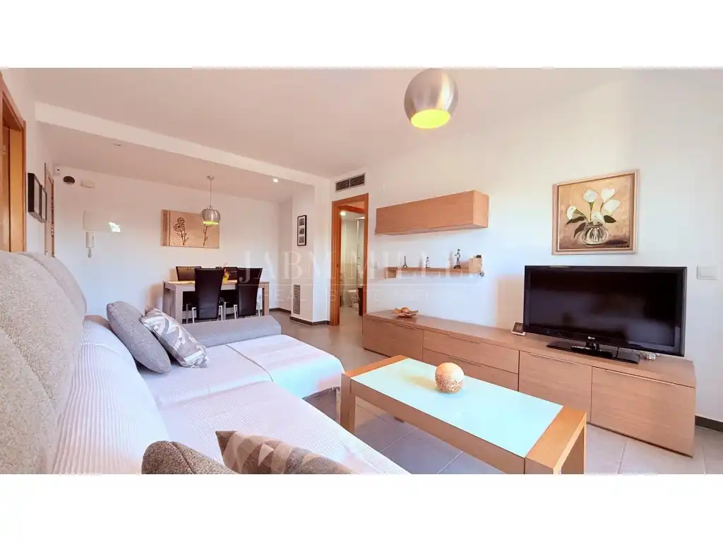 Living room of Ground floor for sale in L'Estartit  with Air Conditioner, Swimming Pool and Furnished