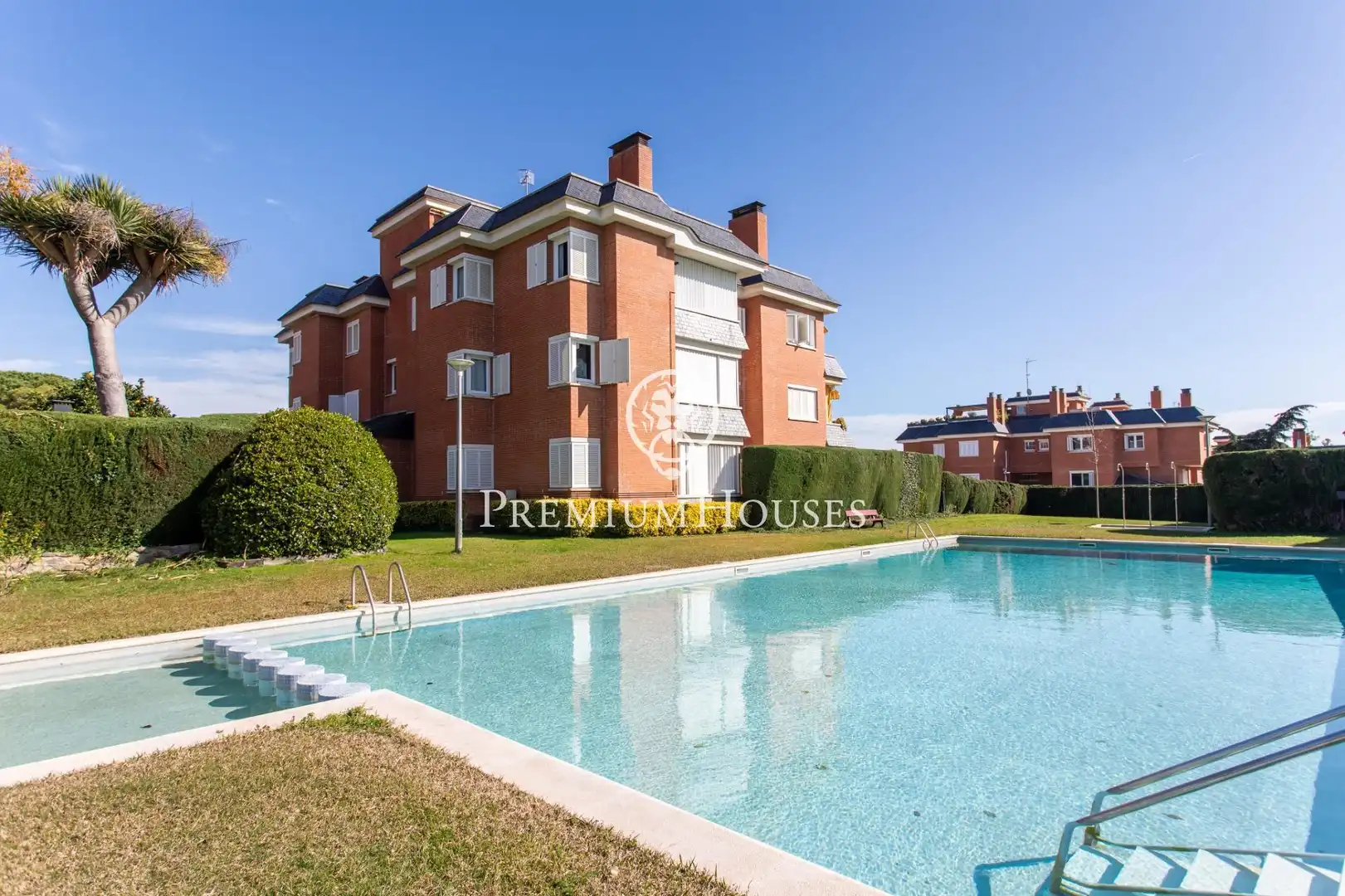 Vista exterior de Planta baixa de lloguer en Sant Andreu de Llavaneres amb Aire condicionat, Calefacció i Jardí privat