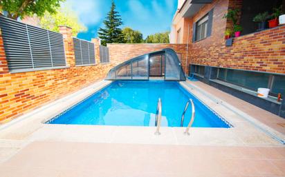 Swimming pool of House or chalet for sale in  Albacete Capital  with Air Conditioner, Terrace and Swimming Pool