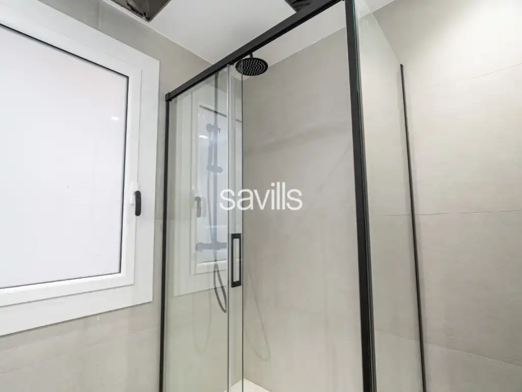 Baño de Apartamento en venta en Barcelona