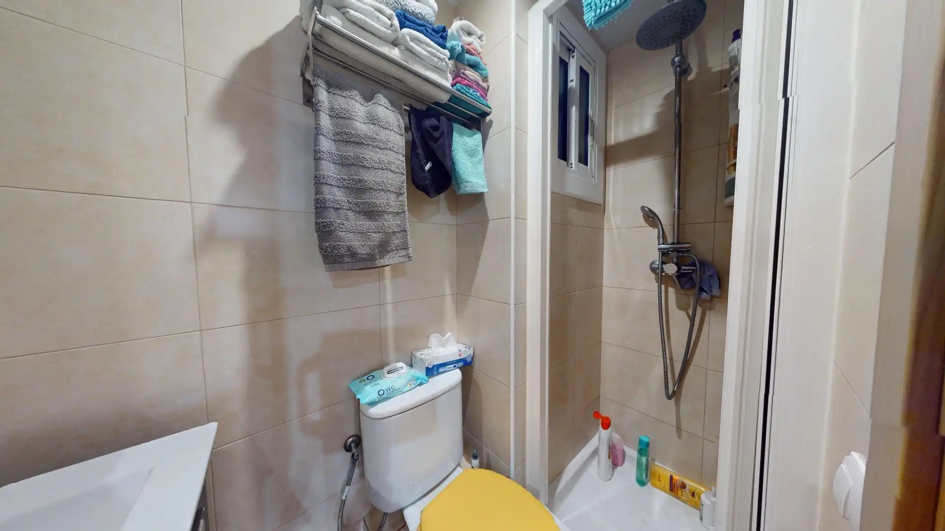 Baño de Piso en venta en Barcelona con Parquet