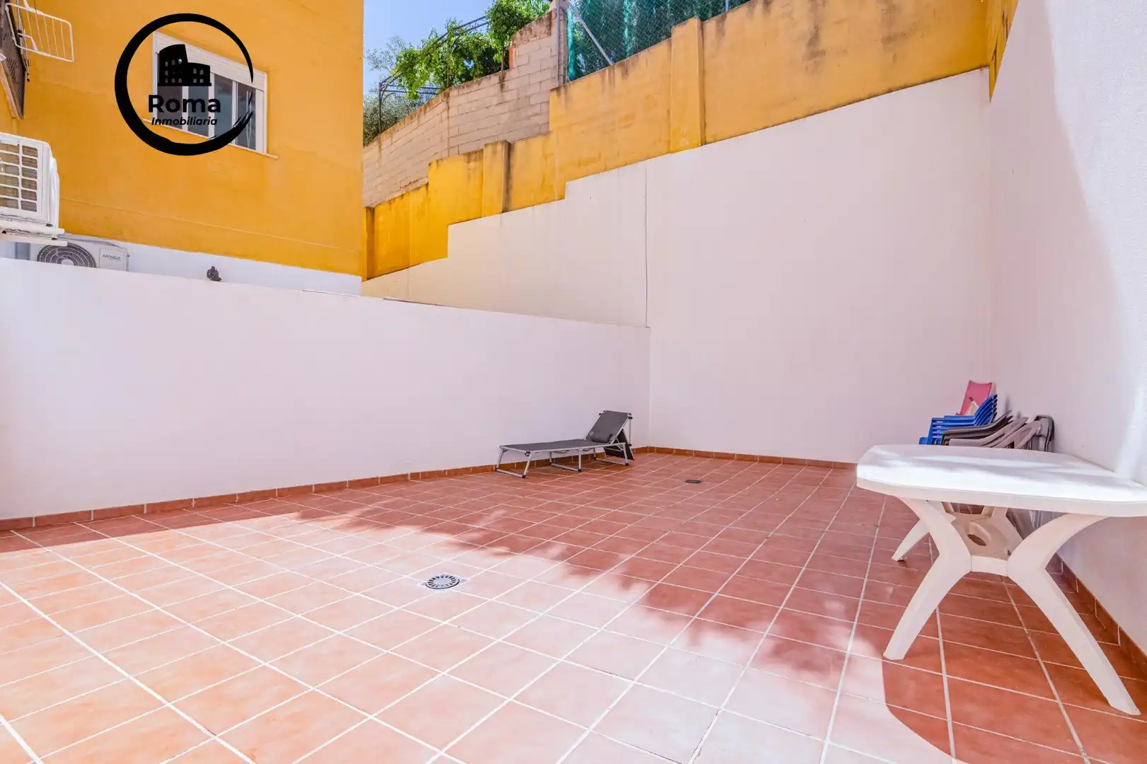 Terraza de Piso en venta en La Zubia con Aire acondicionado, Calefacción y Amueblado