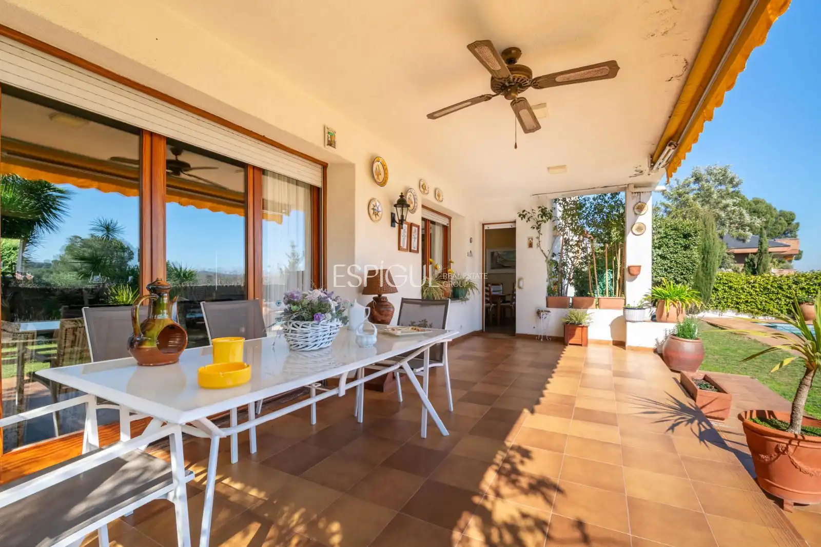 Terrace of Houses for sale in Sant Cugat del Vallès  with Air Conditioner, Heating and Parquet flooring