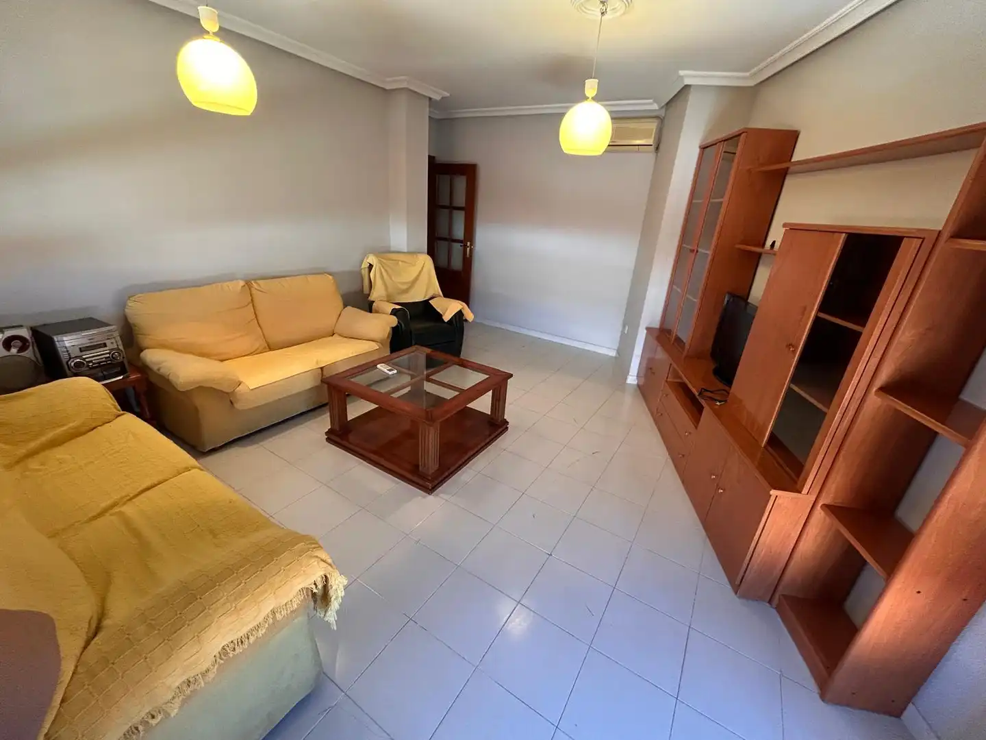 Living room of Flat for sale in Arroyo de la Luz  with Furnished