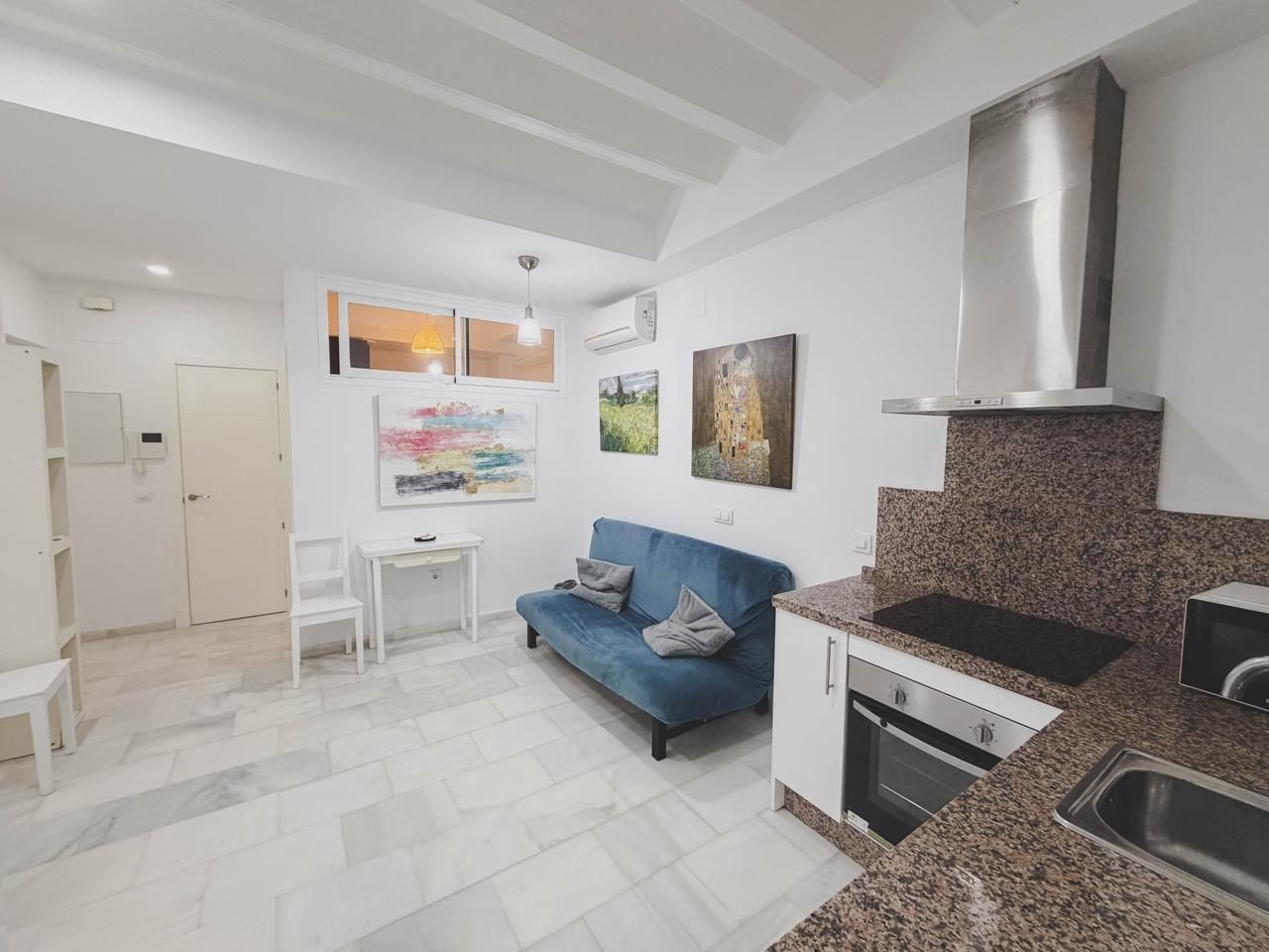 Living room of Planta baja for sale in  Cádiz Capital  with Air Conditioner and Furnished