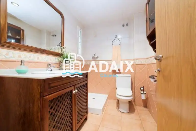 Chalet con piscina en venta en Calle Islas Cíes, imagen 19