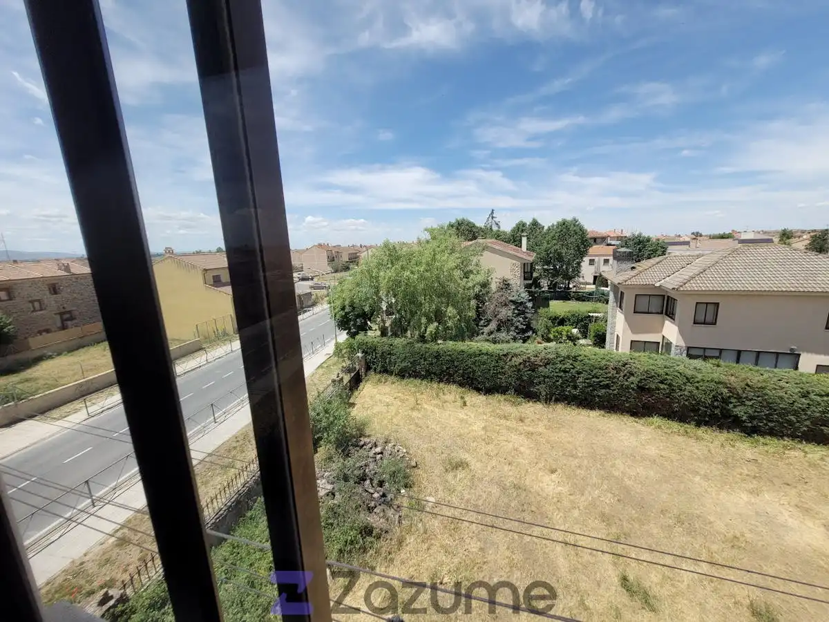 Wohnung zur Miete in San Cristóbal de Segovia mit Heizung, Möbliert und Ofen