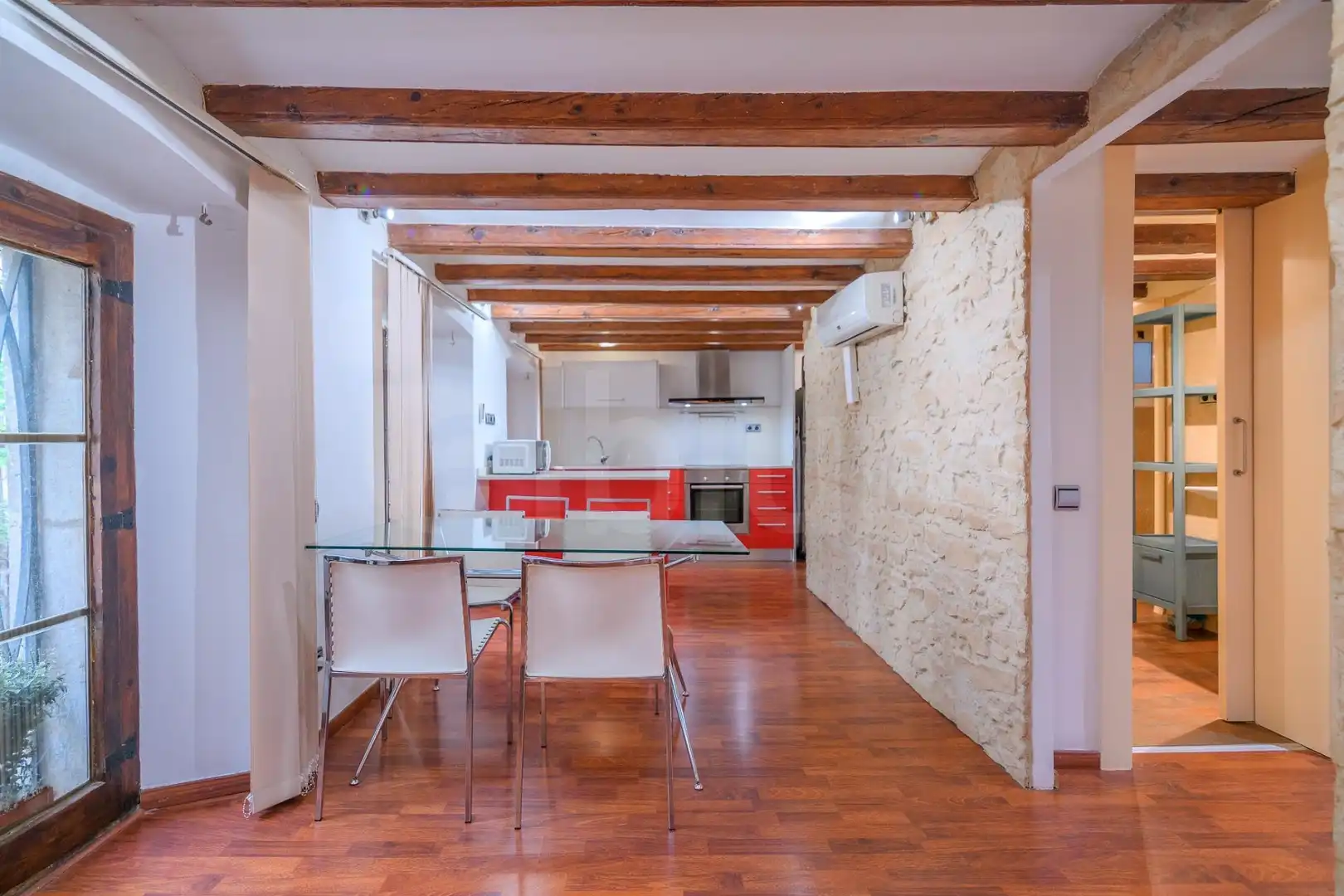 Cocina de Piso en venta en Barcelona con Aire acondicionado y Parquet