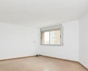 Bedroom of Flat for sale in Terrassa