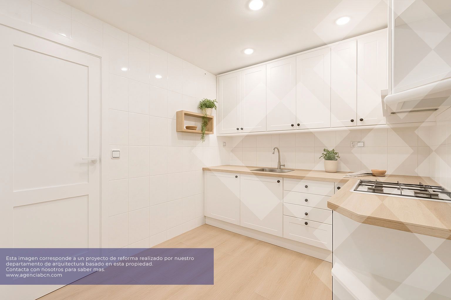 Kitchen of Flat for sale in  Barcelona Capital  with Air Conditioner, Heating and Oven