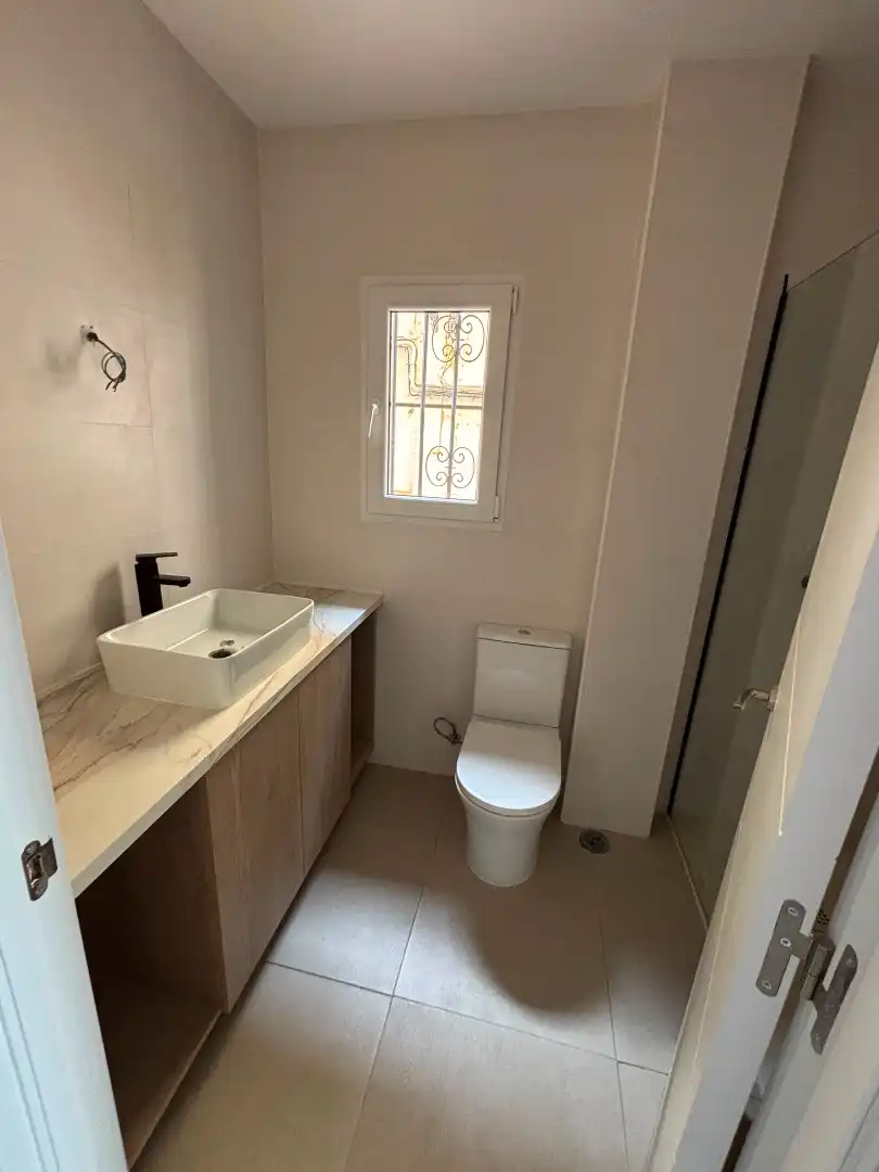 Badezimmer von Wohnung zum Verkauf in Cabra