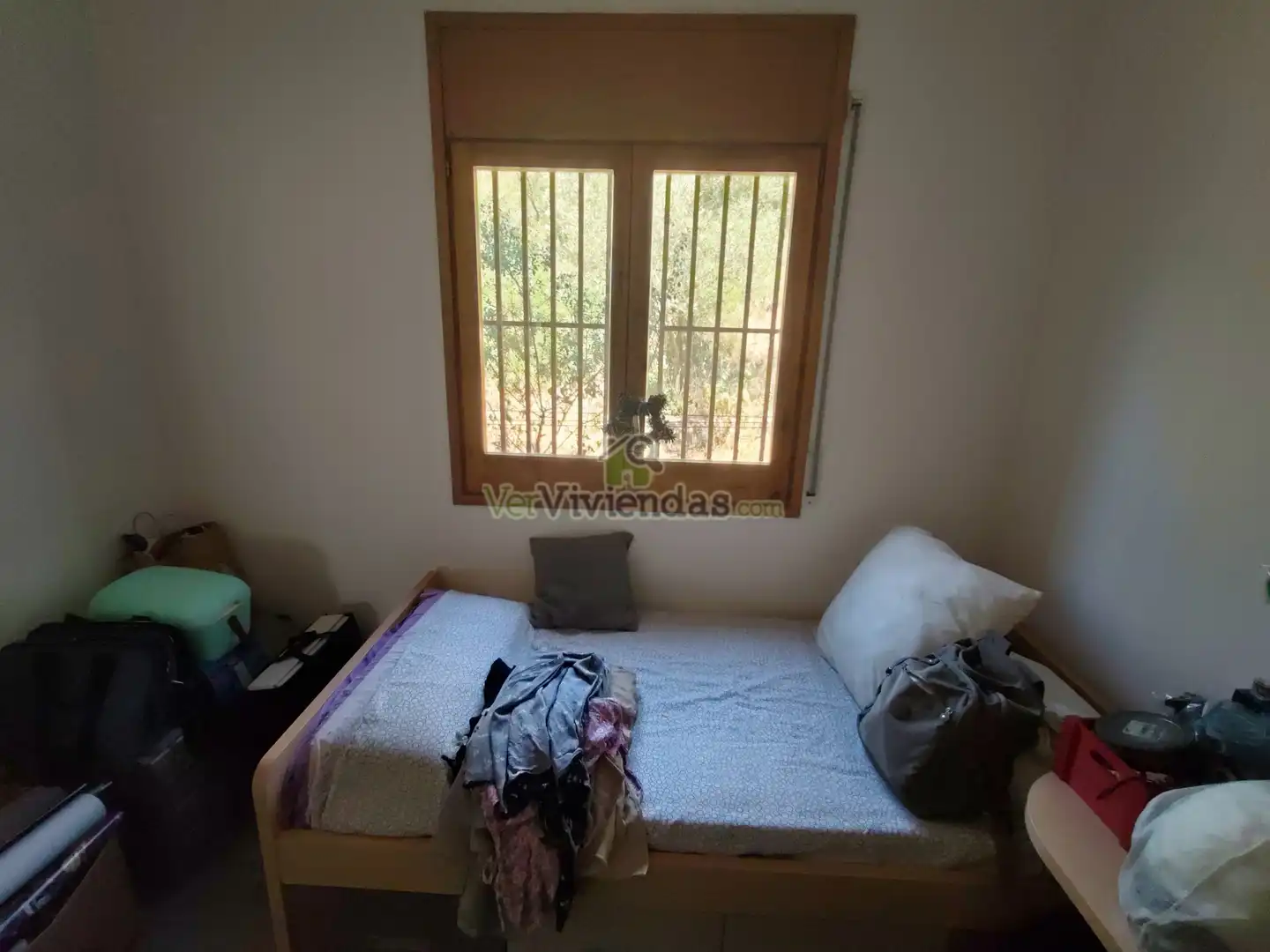 Dormitori de Casa o xalet en venda en Vallirana amb Aire condicionat, Calefacció i Jardí privat
