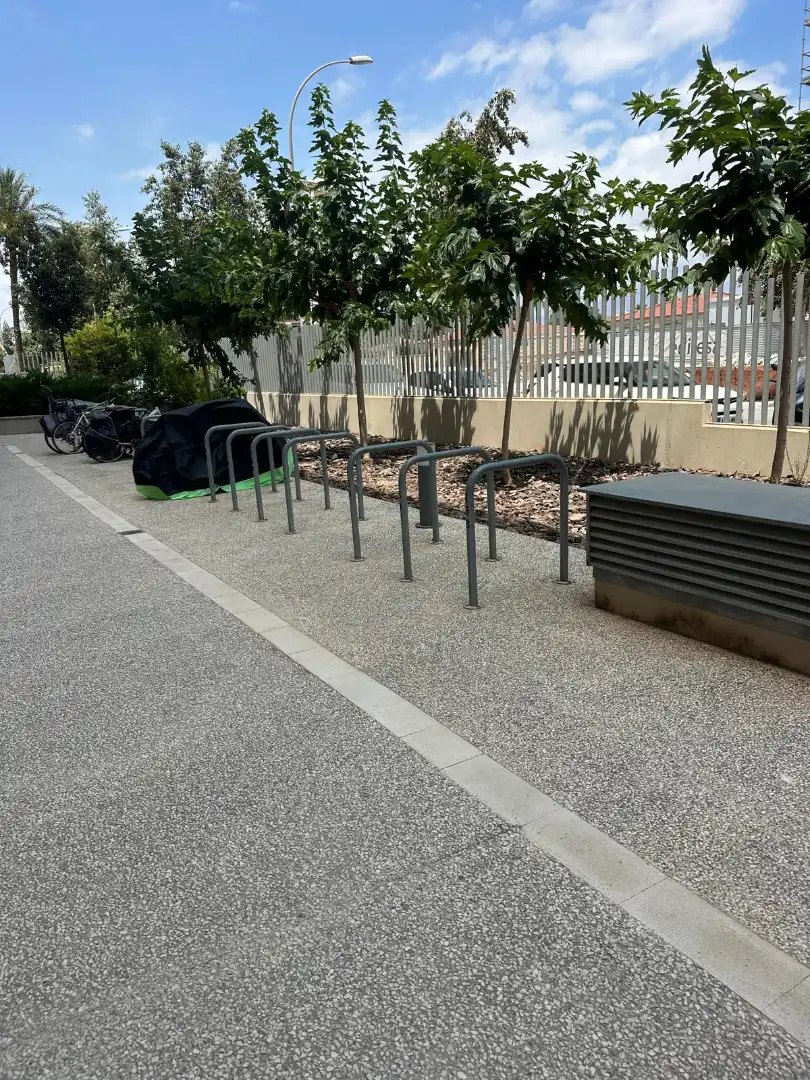 Parking de Apartamento de alquiler en Alicante / Alacant con Aire acondicionado, Amueblado y Horno