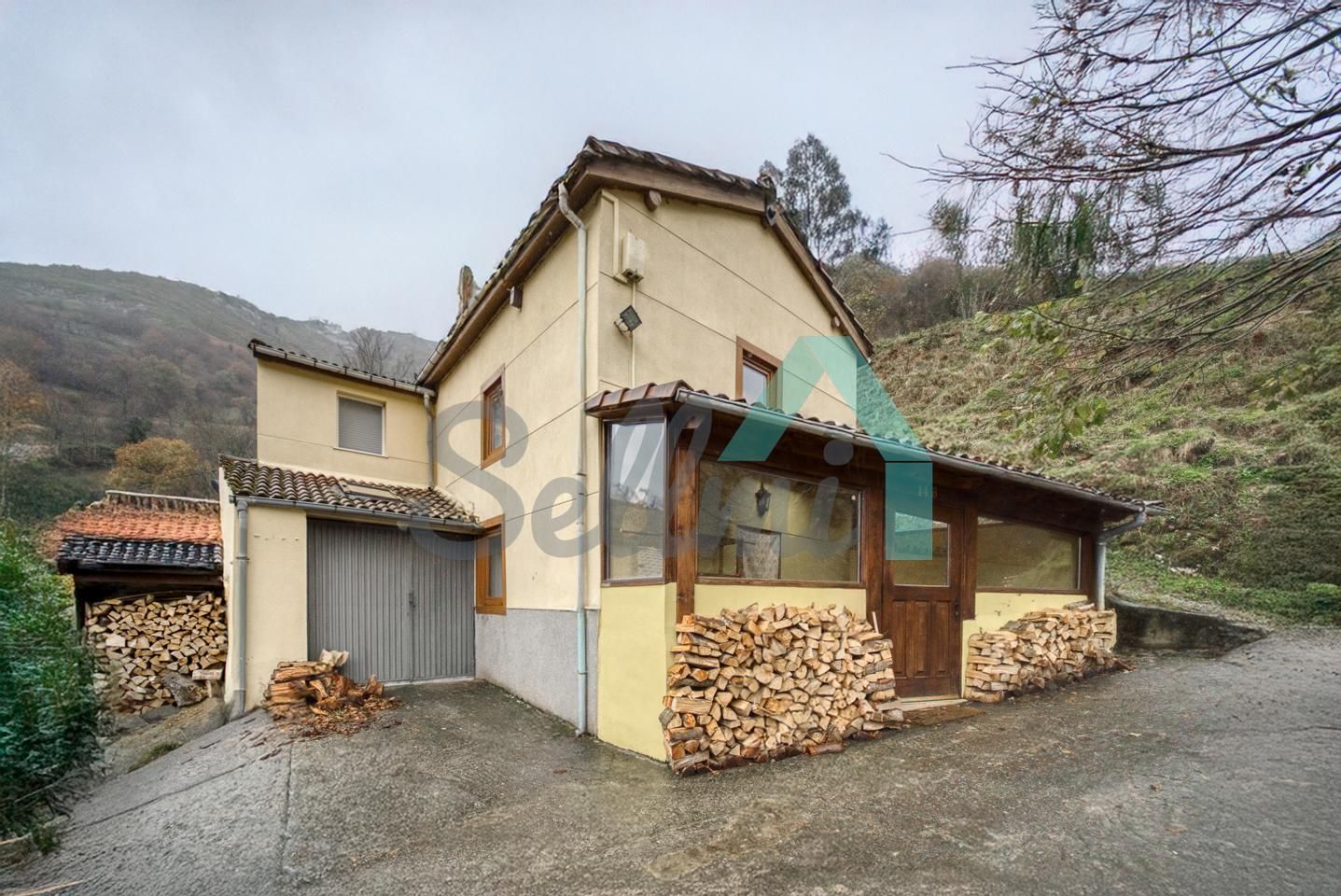 Vista exterior de Casa o chalet en venta en Aller con Calefacción, Terraza y Trastero