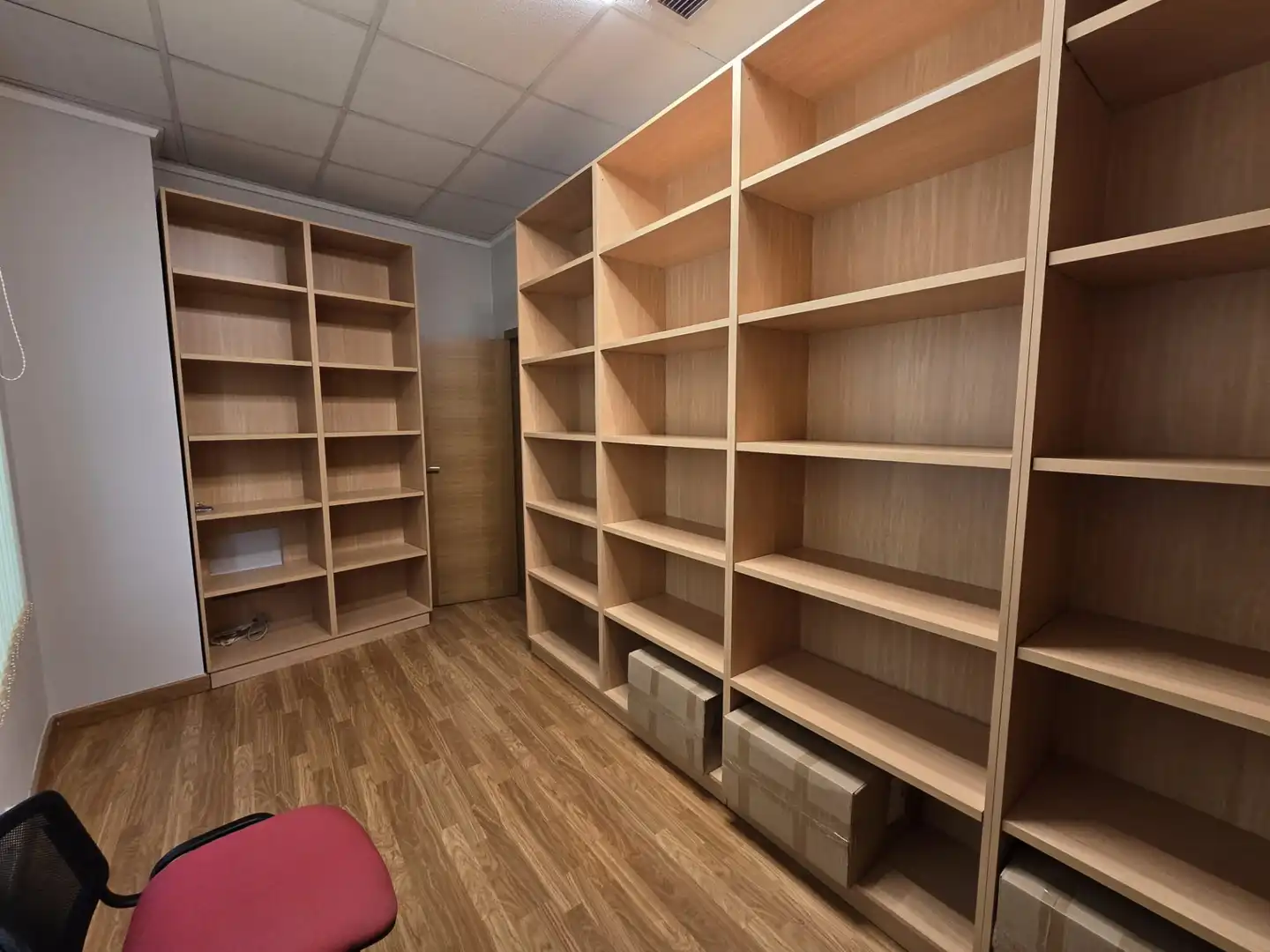 Local de alquiler en Torrevieja con Aire acondicionado, Parquet y Amueblado